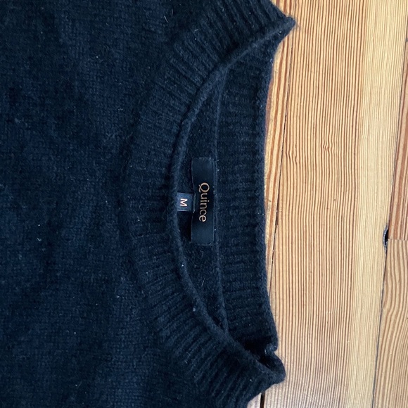 Quince cashmere sweater - Picture 6 of 8